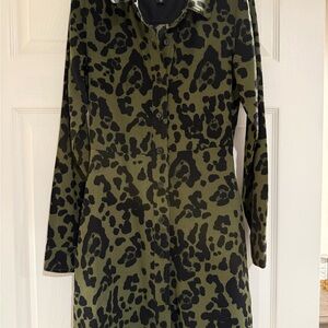 Lea & Viola Green and Black Patterned Dress